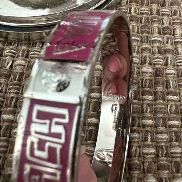 Coach Poppy Fuchsia Bracelet - Picture 2 of 5